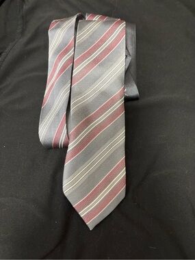Armani Exchange Gray Tie with Burgundy and Silver Stripes